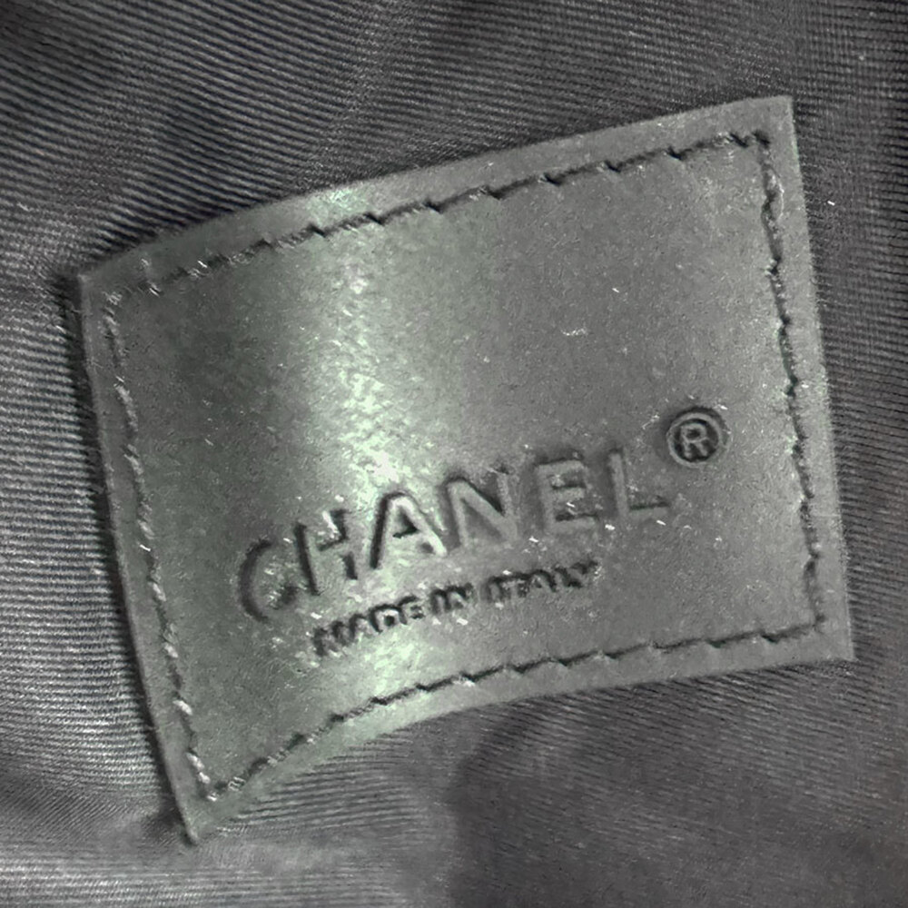 CHANEL Black Pouch - Picture 11 of 12